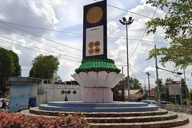 Taman Tugu Adipura: Family Fun Paradise in Cilacap